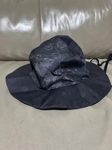 나이키 아웃도어 핏 모자 L/XL 블랙 미사용