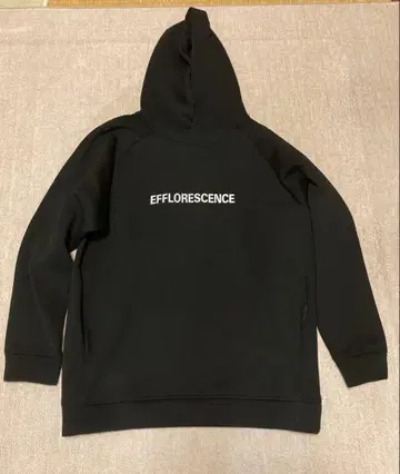 미사용품! EFFLORESCENCE 블랙 후드티 L 사이즈