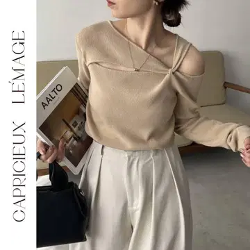새상품 CAPRICIEUX LE'MAGE 트위스트 아시메 니트 베이지