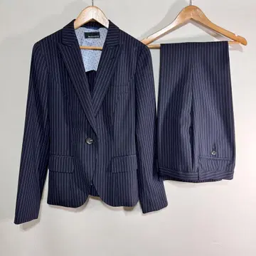 She loves SUITS 네이비 스트라이프 수트 셋업 상하의