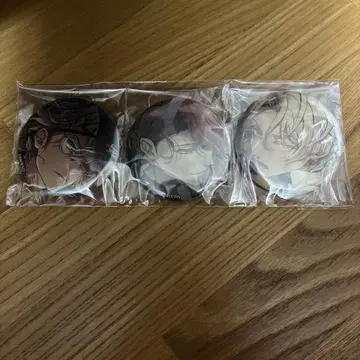 덧없는 유크로니아 HMV 혜택 캔뱃지