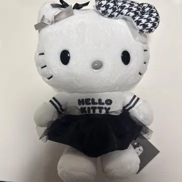 봉제 인형 흑백 헬로키티