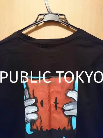 새상품 PUBLIC TOKYO 백 프린트 티셔츠