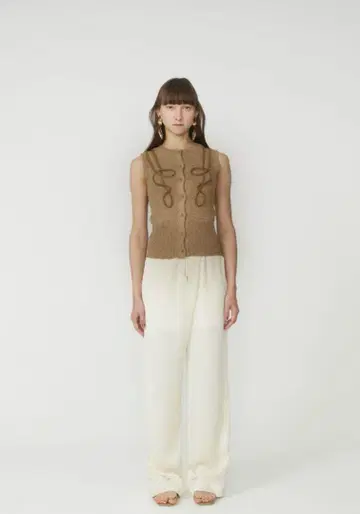 Eaphi TAPE EMBROIDERY MIX KNIT 브라운
