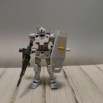 HGUC 1/144 건담 롤아웃 컬러 소조 프리미엄 반다이