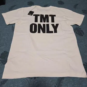TMT 화이트 티셔츠 S 사이즈