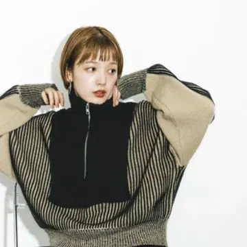 KBF 레이어드 하프 ZIP 니트