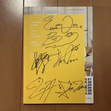 ASTRO 1st Mini Album Spring Up 친필 사인반