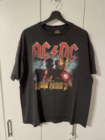 빈티지 AC/DC 아이언맨 티셔츠 XL