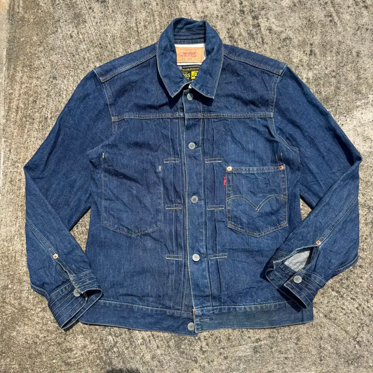 L] Levi
