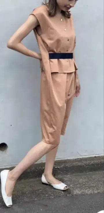 TONAL 2WAY 허리 마크 민소매 원피스 베이지 38