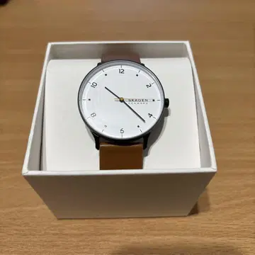 SKAGEN 손목시계 아날로그 화이트/브라운