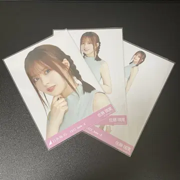 노기자카46 브로마이드 슬리브리스 니트 컴프 사토 리카
