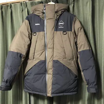 FCRB 다운 벤치 코트