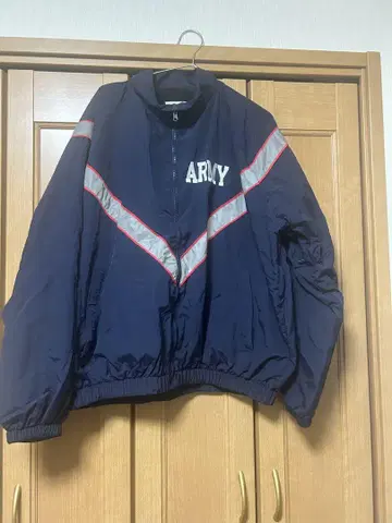 ARMY 로고 나일론 자켓