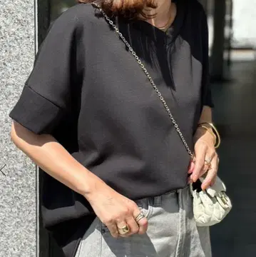 Emma Taylor 더블 슬리브 풀오버 블랙