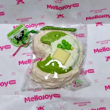 mellojoy 판타지 베이커리 머스캣 크림 와플