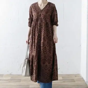 새상품 어반 리서치 써니 라벨 컷워크 레이스 원피스 브라운