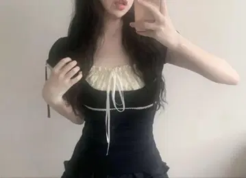 amood 레이스 블라우스 시즈니룩 반팔 셔츠 리본 그런지