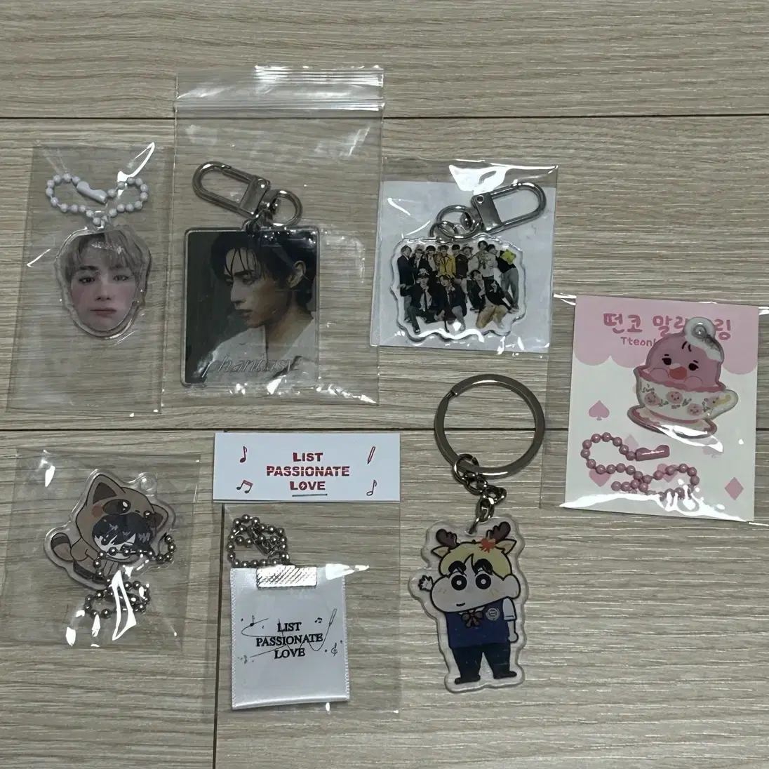 THE BOYZ キュー　キーリング Kpop The boyz Same Plush Keyrings Cute Cartoon Hyun Jae