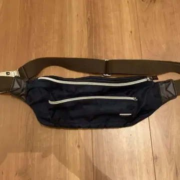 오로비안코 힙색, 숄더 파우치