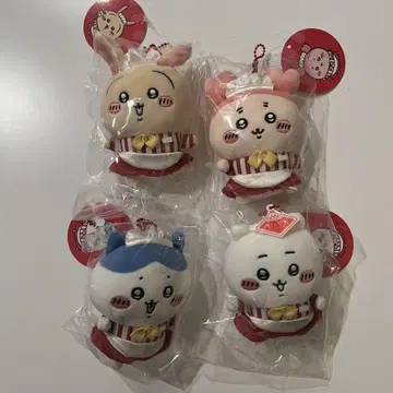 치이카와 레스토랑 마스코트 하치와레 토끼 헌책방 치이카와 세트