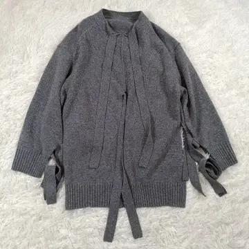 르 쉘 블루 Tape Detail Knit 테이프 디테일 니트 그레이