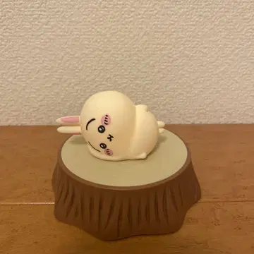 치이카와 데스크탑 라이트 토끼