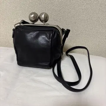 새상품급 카와카와 가마구치 가죽 숄더 미니백 블랙