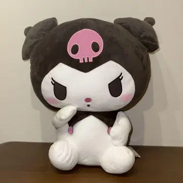 산리오 쿠로미 초대형 BIG 봉제 인형 갸우뚱 포즈
