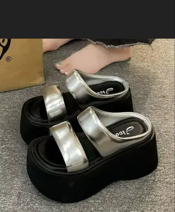 완판 시착만 한 상품! 실버 플랫폼 샌들 7cm 힐