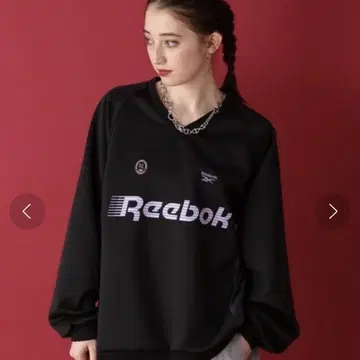 Reebok JEANASIS 지나시스 게이밍 분또 V넥 풀 오버