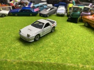 드림 토미카 마쓰다 사바나 RX-7 머리글자 D 미니카