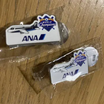 ANA 월드 챔피언 핀 배지 2개 세트