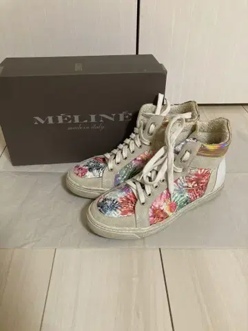 MELINE 꽃무늬 하이컷 스니커즈 스콧 클럽 야마다야