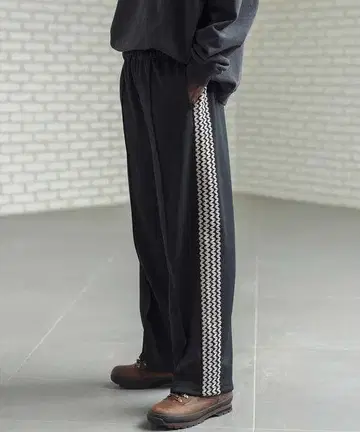 몽키타임 몽키타임 저리 사이드 레이스 트랙 팬츠
