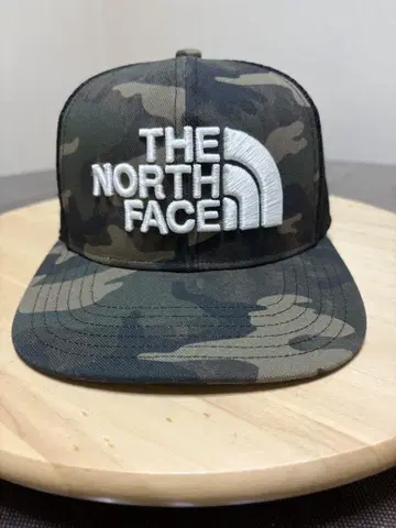 THE NORTH FACE 카모플라쥬 메쉬 캡
