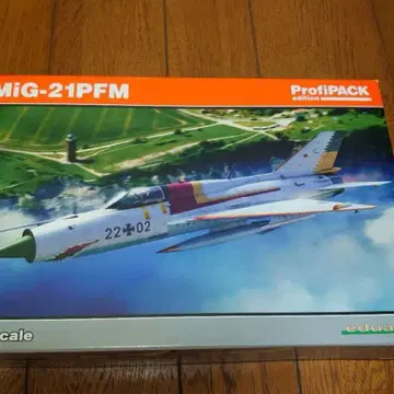 에듀알드 MiG-21PFM 1/72