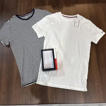 미사용 새상품! 2매 세트 타미힐피거 티셔츠