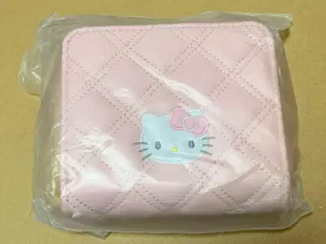 산리오 퀼팅 반지갑 헬로키티