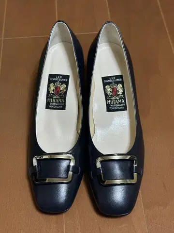 미하마 24.5cm 미사용 새상품 MIHAMA 펌프스 다크 네이비