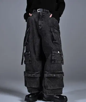 ADRER 아들러 parachute cargo pants 사이즈 XS