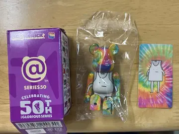 BE@RBRICK SERIES 50 100% 야바이 T셔츠 가게