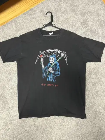 Kanye West Yeezus 티셔츠
