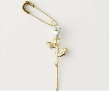 AMBUSH 앰부쉬 ROSE CHARM EARRING 장미 귀걸이