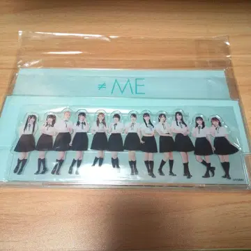 ME Not Equal Me 이코노이조이 아크릴 디오라마