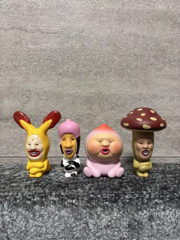 컬러풀 캐릭터 캡슐 토이 세트