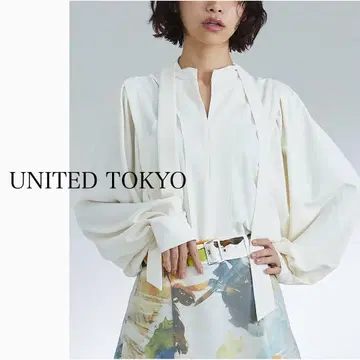 [택 포함 새상품] UNITED TOKYO 2WAY 보타이 블라우스