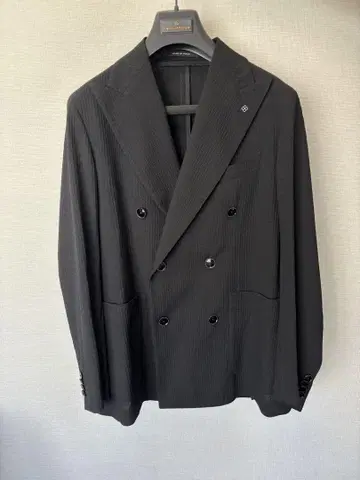 [ TAGLIATORE ] 블랙 더블 브레스트 테일러드 자켓 ( 46 )
