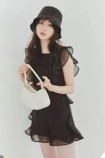 SNIDEL 스나이델 오간자 프릴 블라우스 프릴 오간자 쉬폰
